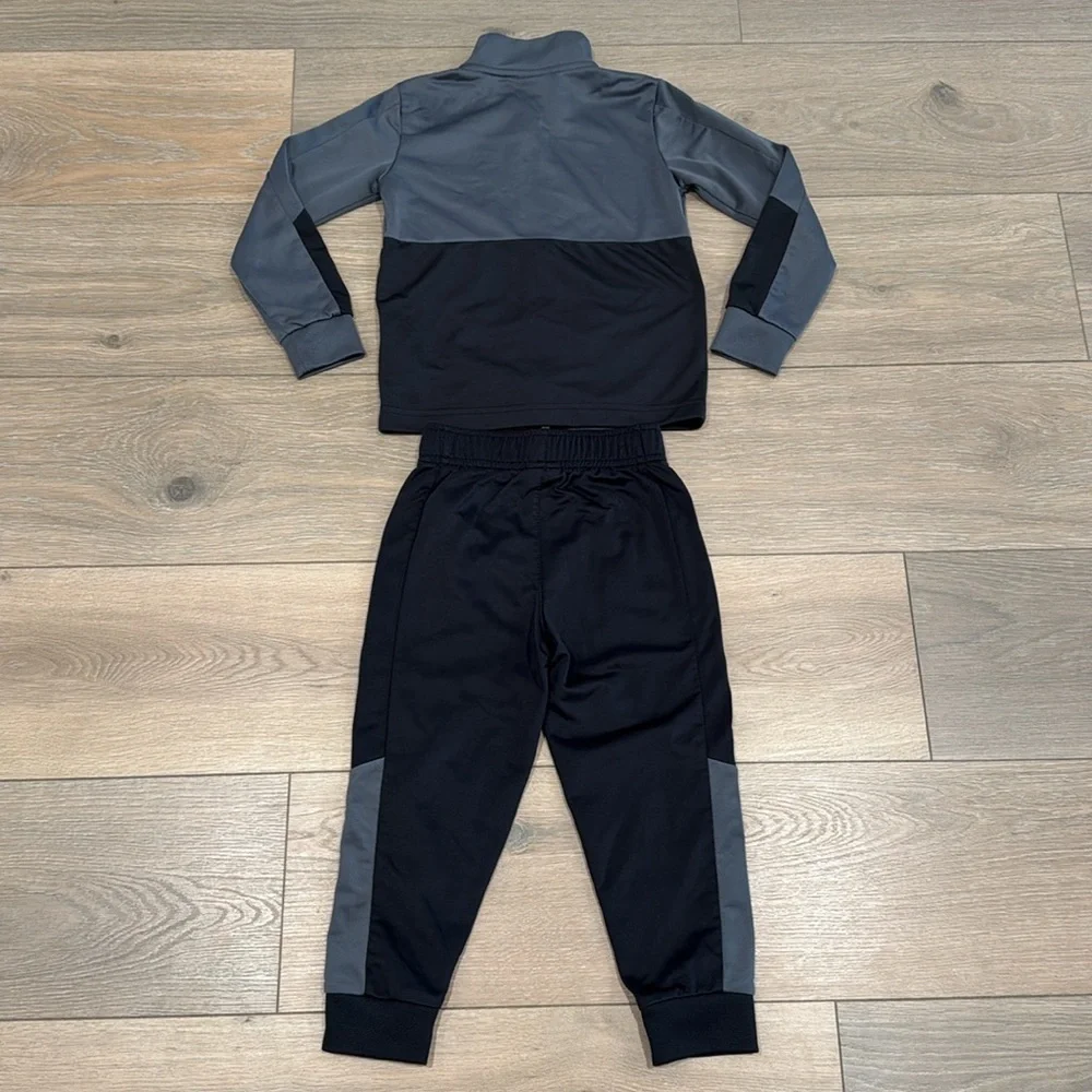 NIKE KIDS Gray Black Color Block Dri-Fit Full Zip Jacket Jogger 2-Piece Set 4T‎